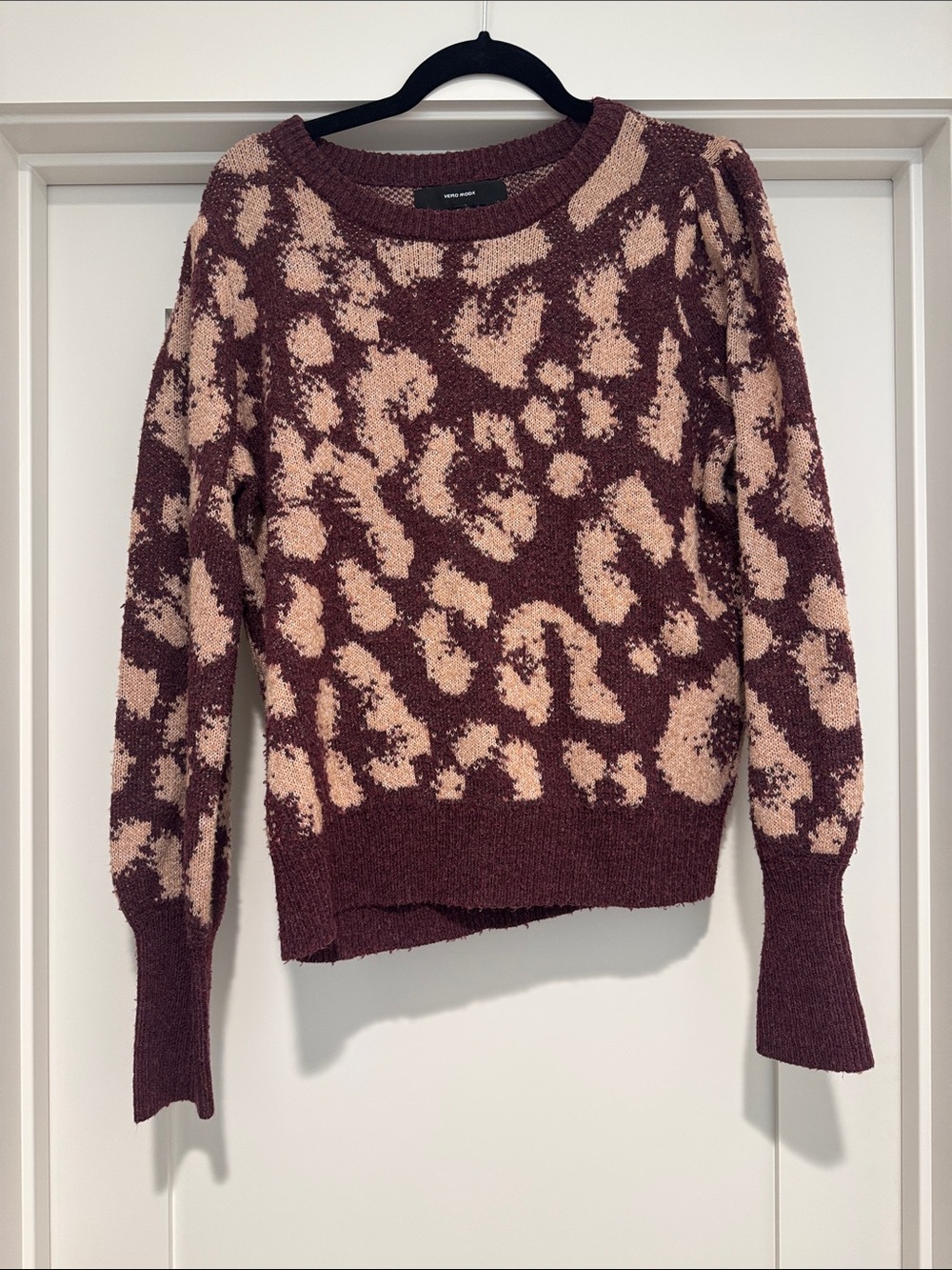 Vero Moda Mauve and Blush Animal Print Crewneck Sweater
